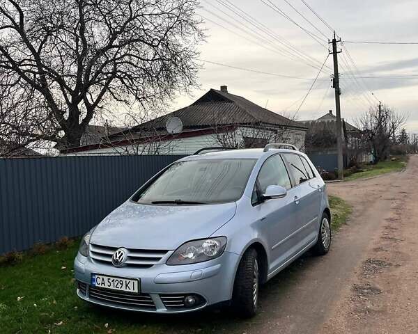 Синий Фольксваген Гольф Плюс, объемом двигателя 1.4 л и пробегом 181 тыс. км за 6600 $, фото 4 на Automoto.ua