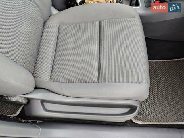 Синий Фольксваген Гольф Плюс, объемом двигателя 1.9 л и пробегом 226 тыс. км за 7600 $, фото 9 на Automoto.ua