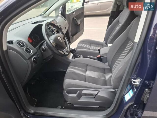 Синій Фольксваген Golf Plus, об'ємом двигуна 0 л та пробігом 183 тис. км за 6750 $, фото 18 на Automoto.ua