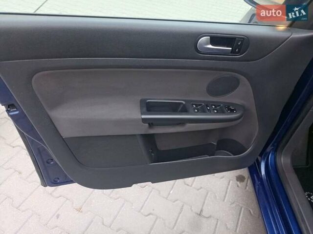 Синій Фольксваген Golf Plus, об'ємом двигуна 1.6 л та пробігом 167 тис. км за 7150 $, фото 23 на Automoto.ua
