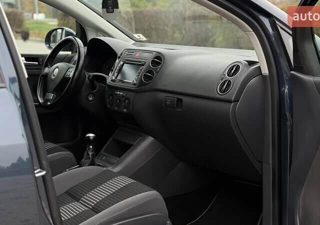 Синій Фольксваген Golf Plus, об'ємом двигуна 1.39 л та пробігом 198 тис. км за 6350 $, фото 32 на Automoto.ua