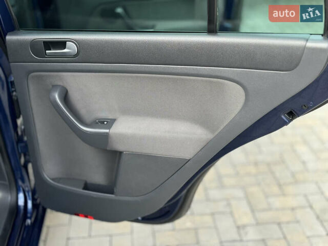 Синий Фольксваген Гольф Плюс, объемом двигателя 1.4 л и пробегом 203 тыс. км за 6999 $, фото 39 на Automoto.ua