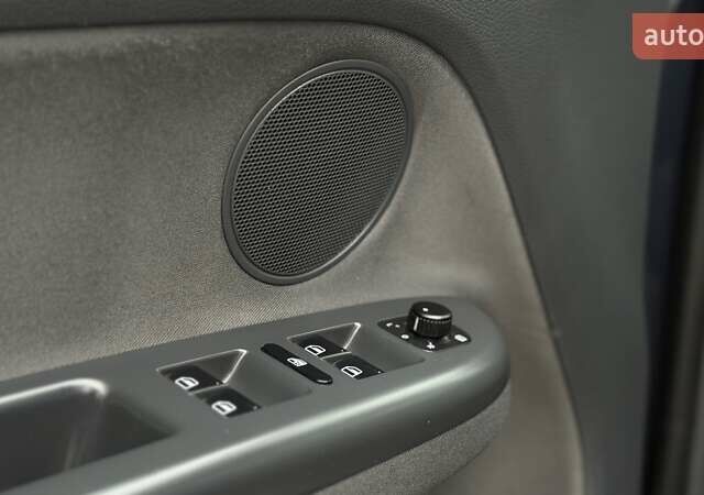 Синій Фольксваген Golf Plus, об'ємом двигуна 1.39 л та пробігом 198 тис. км за 6350 $, фото 38 на Automoto.ua