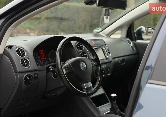 Синій Фольксваген Golf Plus, об'ємом двигуна 1.39 л та пробігом 198 тис. км за 6350 $, фото 24 на Automoto.ua