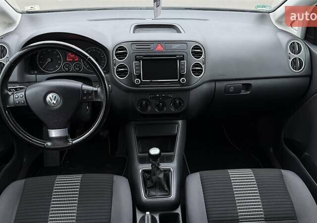 Синій Фольксваген Golf Plus, об'ємом двигуна 1.39 л та пробігом 198 тис. км за 6350 $, фото 27 на Automoto.ua