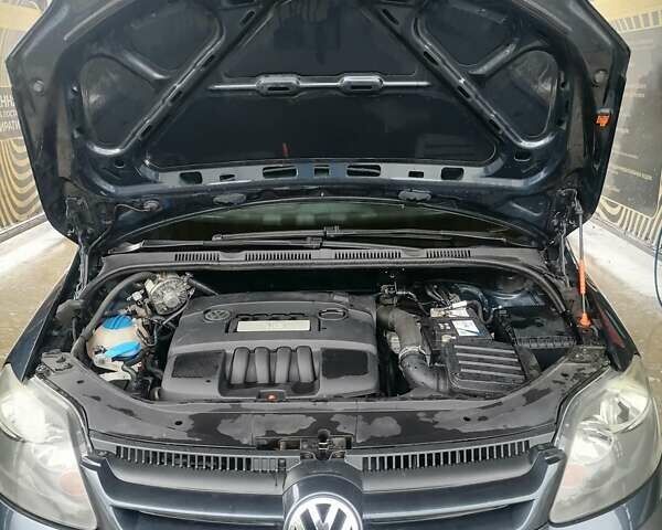 Синій Фольксваген Golf Plus, об'ємом двигуна 1.6 л та пробігом 160 тис. км за 7100 $, фото 5 на Automoto.ua