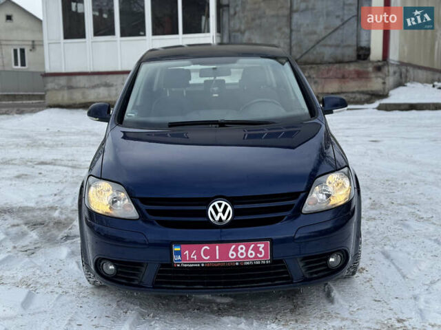 Синий Фольксваген Гольф Плюс, объемом двигателя 0 л и пробегом 224 тыс. км за 5800 $, фото 4 на Automoto.ua