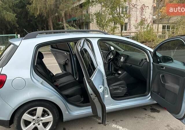 Синий Фольксваген Гольф Плюс, объемом двигателя 1.4 л и пробегом 298 тыс. км за 7800 $, фото 11 на Automoto.ua