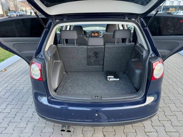 Синий Фольксваген Гольф Плюс, объемом двигателя 2 л и пробегом 215 тыс. км за 5999 $, фото 8 на Automoto.ua