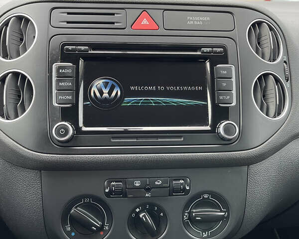 Синий Фольксваген Гольф Плюс, объемом двигателя 1.4 л и пробегом 268 тыс. км за 6799 $, фото 22 на Automoto.ua