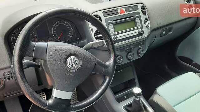 Синій Фольксваген Golf Plus, об'ємом двигуна 1.6 л та пробігом 193 тис. км за 7400 $, фото 10 на Automoto.ua