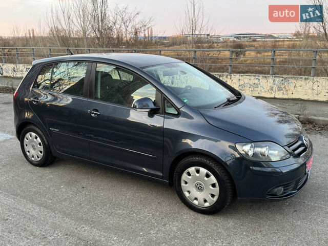 Синий Фольксваген Гольф Плюс, объемом двигателя 1.6 л и пробегом 241 тыс. км за 6700 $, фото 11 на Automoto.ua