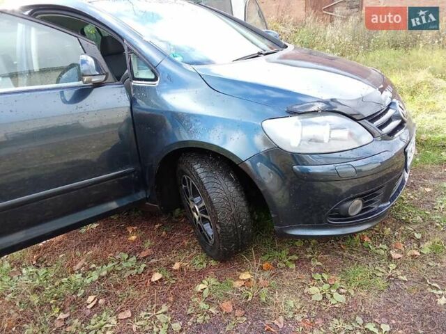 Синій Фольксваген Golf Plus, об'ємом двигуна 1.6 л та пробігом 199 тис. км за 6750 $, фото 8 на Automoto.ua