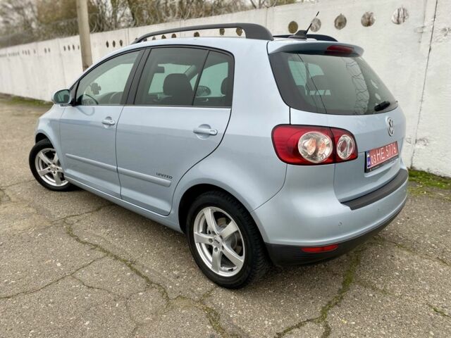 Синий Фольксваген Гольф Плюс, объемом двигателя 1.4 л и пробегом 200 тыс. км за 7500 $, фото 3 на Automoto.ua