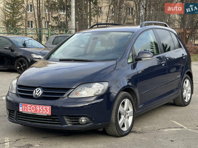 Синий Фольксваген Гольф Плюс, объемом двигателя 1.4 л и пробегом 268 тыс. км за 6799 $, фото 3 на Automoto.ua