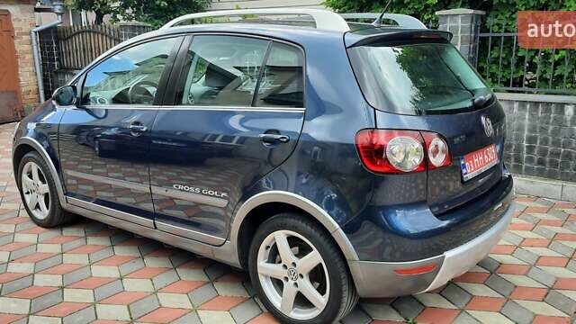 Синій Фольксваген Golf Plus, об'ємом двигуна 1.6 л та пробігом 193 тис. км за 7400 $, фото 4 на Automoto.ua