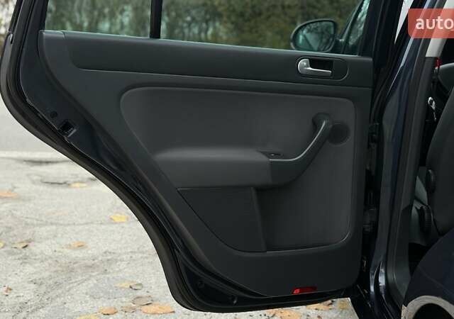 Синій Фольксваген Golf Plus, об'ємом двигуна 1.39 л та пробігом 198 тис. км за 6350 $, фото 35 на Automoto.ua