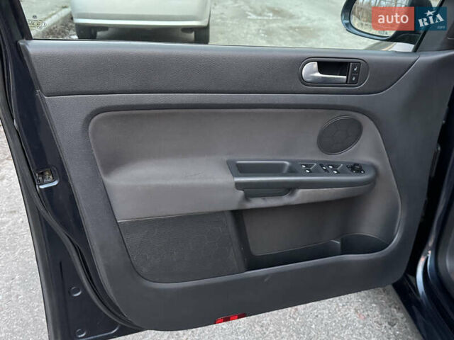 Синий Фольксваген Гольф Плюс, объемом двигателя 1.6 л и пробегом 241 тыс. км за 6700 $, фото 54 на Automoto.ua