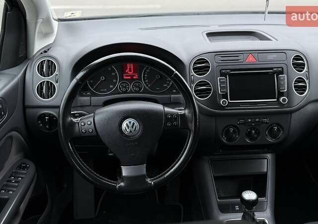 Синій Фольксваген Golf Plus, об'ємом двигуна 1.39 л та пробігом 198 тис. км за 6350 $, фото 28 на Automoto.ua