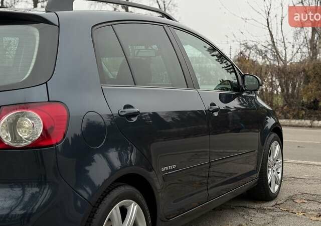 Синій Фольксваген Golf Plus, об'ємом двигуна 1.39 л та пробігом 198 тис. км за 6350 $, фото 13 на Automoto.ua
