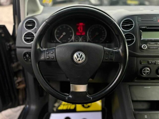 Синий Фольксваген Гольф Плюс, объемом двигателя 1.4 л и пробегом 188 тыс. км за 6500 $, фото 21 на Automoto.ua