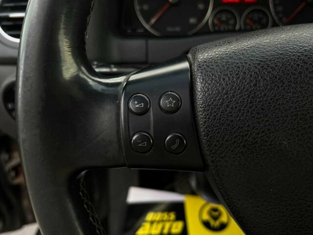 Синий Фольксваген Гольф Плюс, объемом двигателя 1.4 л и пробегом 188 тыс. км за 6500 $, фото 22 на Automoto.ua