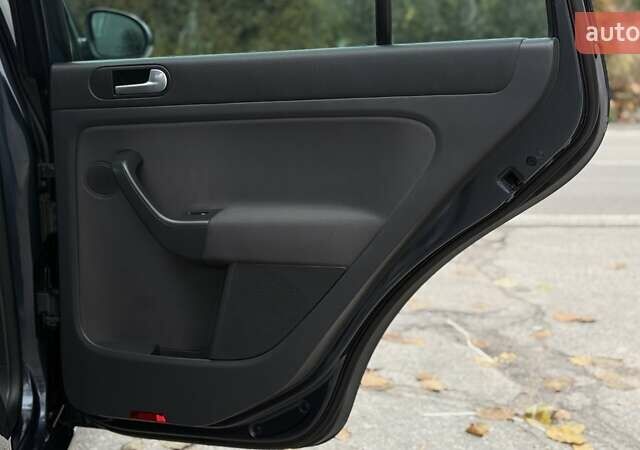 Синій Фольксваген Golf Plus, об'ємом двигуна 1.39 л та пробігом 198 тис. км за 6350 $, фото 37 на Automoto.ua