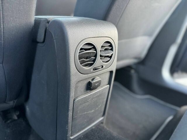 Синий Фольксваген Гольф Плюс, объемом двигателя 2 л и пробегом 215 тыс. км за 5999 $, фото 12 на Automoto.ua