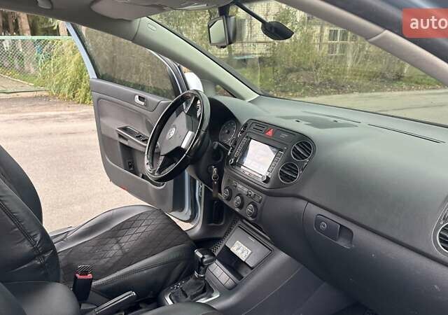 Синий Фольксваген Гольф Плюс, объемом двигателя 1.4 л и пробегом 298 тыс. км за 7800 $, фото 10 на Automoto.ua