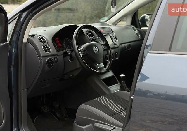 Синій Фольксваген Golf Plus, об'ємом двигуна 1.39 л та пробігом 198 тис. км за 6350 $, фото 25 на Automoto.ua