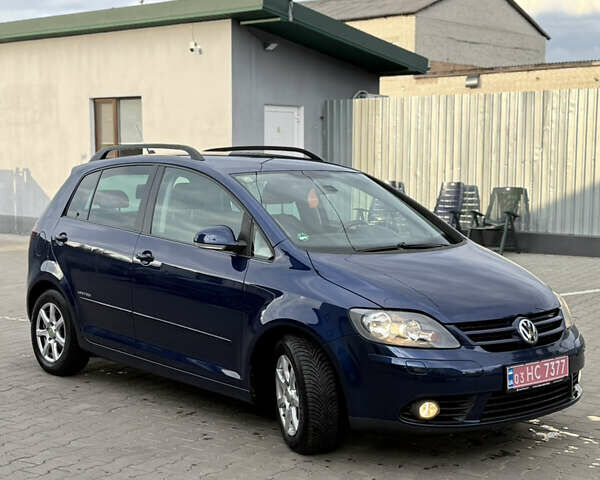 Синій Фольксваген Golf Plus, об'ємом двигуна 1.4 л та пробігом 228 тис. км за 6700 $, фото 5 на Automoto.ua