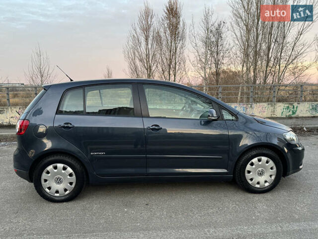 Синий Фольксваген Гольф Плюс, объемом двигателя 1.6 л и пробегом 241 тыс. км за 6700 $, фото 12 на Automoto.ua
