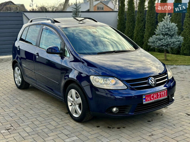 Синий Фольксваген Гольф Плюс, объемом двигателя 1.4 л и пробегом 203 тыс. км за 6999 $, фото 5 на Automoto.ua