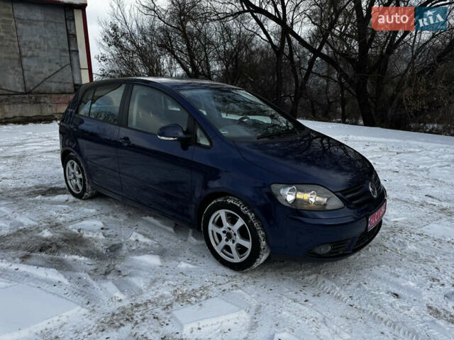Синий Фольксваген Гольф Плюс, объемом двигателя 0 л и пробегом 224 тыс. км за 5800 $, фото 28 на Automoto.ua