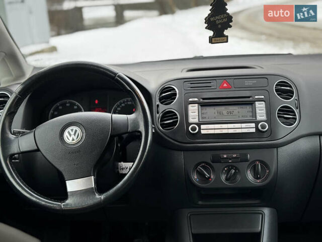 Синий Фольксваген Гольф Плюс, объемом двигателя 0 л и пробегом 224 тыс. км за 5800 $, фото 13 на Automoto.ua