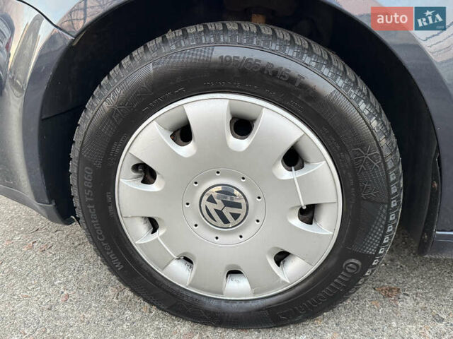 Синий Фольксваген Гольф Плюс, объемом двигателя 1.6 л и пробегом 241 тыс. км за 6700 $, фото 24 на Automoto.ua