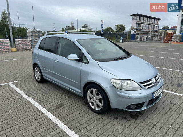Синий Фольксваген Гольф Плюс, объемом двигателя 1.4 л и пробегом 225 тыс. км за 7000 $, фото 5 на Automoto.ua