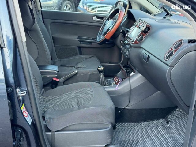 Синій Фольксваген Golf Plus, об'ємом двигуна 1.6 л та пробігом 215 тис. км за 7490 $, фото 21 на Automoto.ua