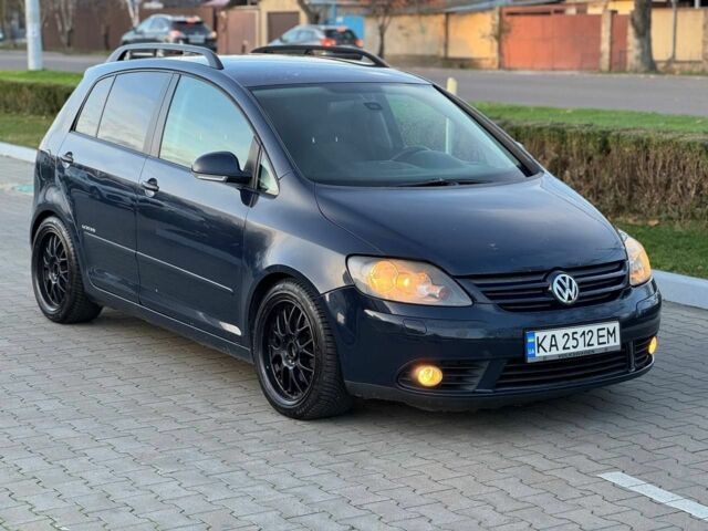 Синий Фольксваген Гольф Плюс, объемом двигателя 2 л и пробегом 215 тыс. км за 5999 $, фото 1 на Automoto.ua