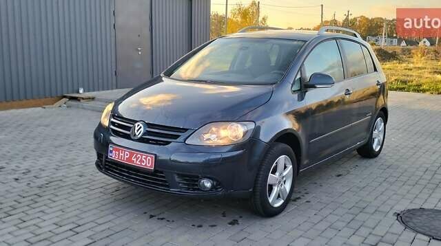 Синій Фольксваген Golf Plus, об'ємом двигуна 0 л та пробігом 180 тис. км за 5650 $, фото 11 на Automoto.ua