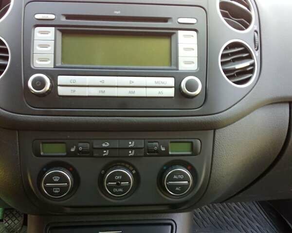 Синій Фольксваген Golf Plus, об'ємом двигуна 1.6 л та пробігом 199 тис. км за 6750 $, фото 9 на Automoto.ua