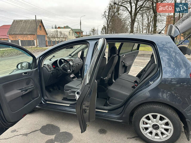 Синий Фольксваген Гольф Плюс, объемом двигателя 1.6 л и пробегом 217 тыс. км за 6200 $, фото 51 на Automoto.ua