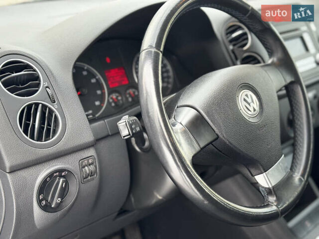 Синий Фольксваген Гольф Плюс, объемом двигателя 0 л и пробегом 224 тыс. км за 5800 $, фото 17 на Automoto.ua