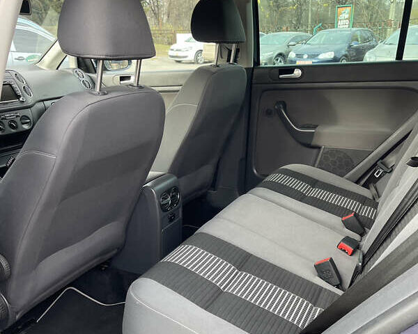 Синий Фольксваген Гольф Плюс, объемом двигателя 1.4 л и пробегом 268 тыс. км за 6799 $, фото 15 на Automoto.ua