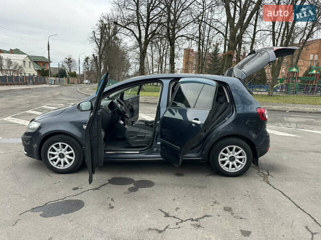 Синий Фольксваген Гольф Плюс, объемом двигателя 1.6 л и пробегом 217 тыс. км за 6200 $, фото 50 на Automoto.ua