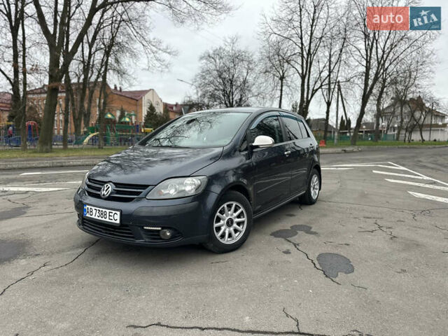 Синий Фольксваген Гольф Плюс, объемом двигателя 1.6 л и пробегом 217 тыс. км за 6200 $, фото 2 на Automoto.ua