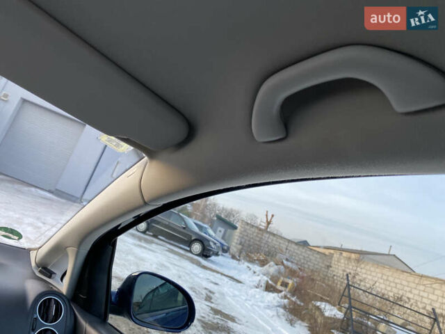 Синий Фольксваген Гольф Плюс, объемом двигателя 1.4 л и пробегом 230 тыс. км за 5950 $, фото 32 на Automoto.ua