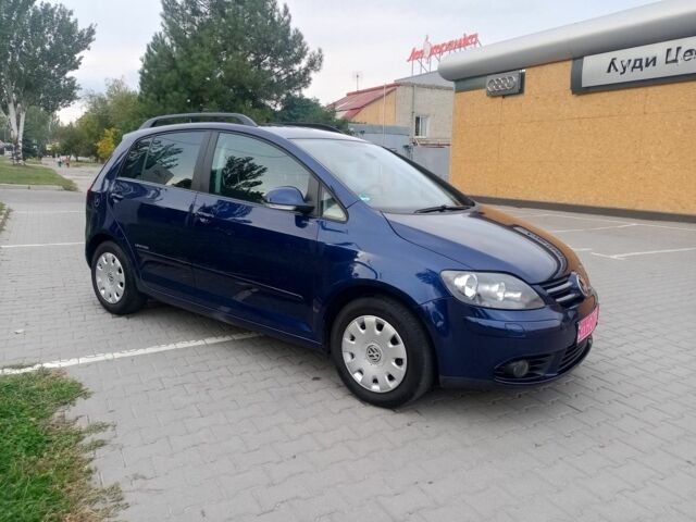 Синій Фольксваген Golf Plus, об'ємом двигуна 1.6 л та пробігом 167 тис. км за 7150 $, фото 4 на Automoto.ua