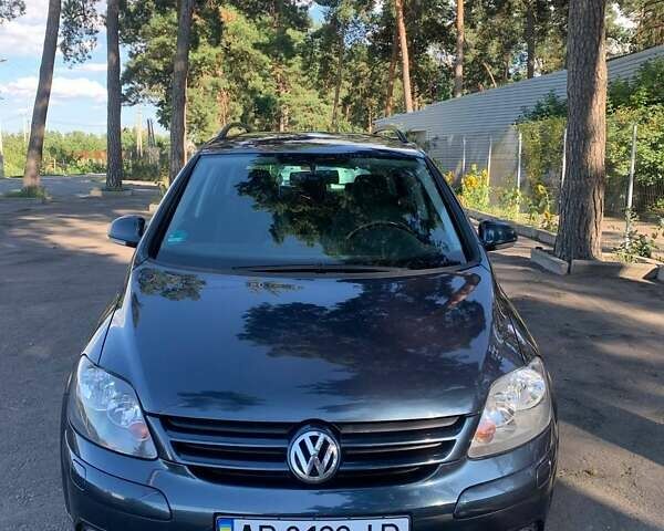 Синий Фольксваген Гольф Плюс, объемом двигателя 1.6 л и пробегом 222 тыс. км за 6950 $, фото 1 на Automoto.ua