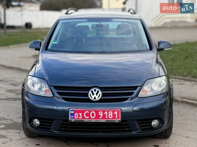 Синій Фольксваген Golf Plus, об'ємом двигуна 1.6 л та пробігом 229 тис. км за 7300 $, фото 1 на Automoto.ua